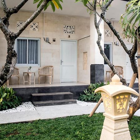 Готель The Cozy Haven Sanur Екстер'єр фото